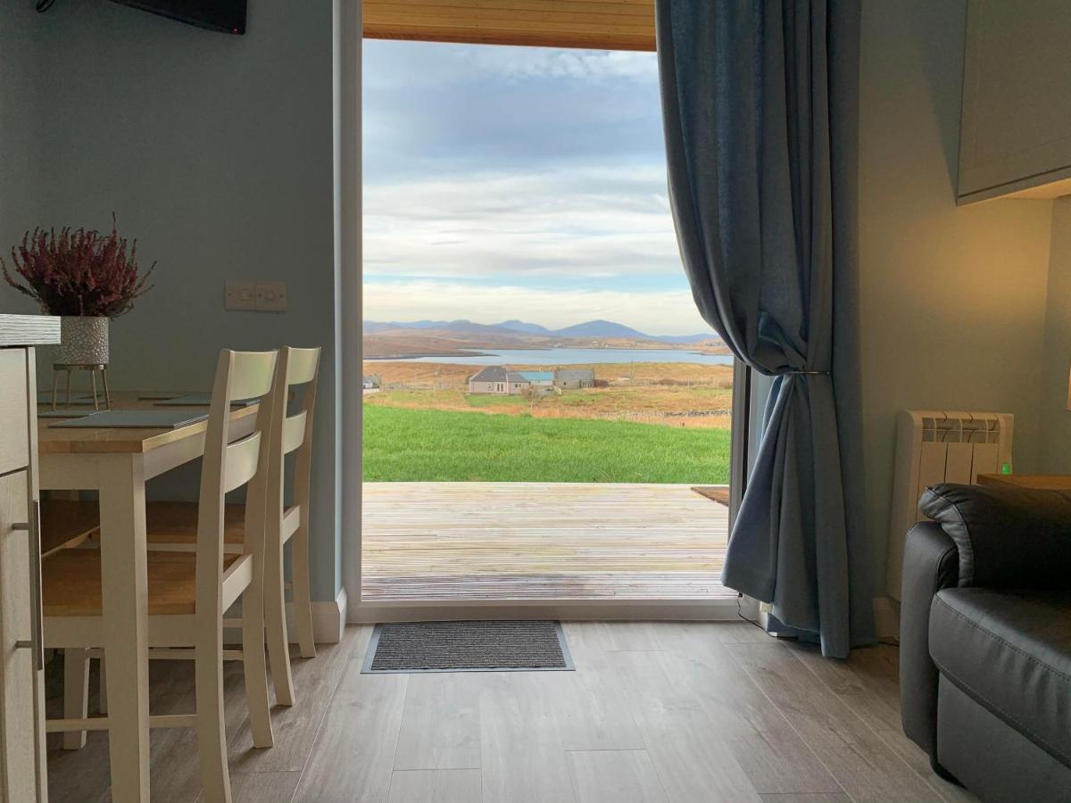 Hebridean Holiday Cabins Breasclete Extérieur photo