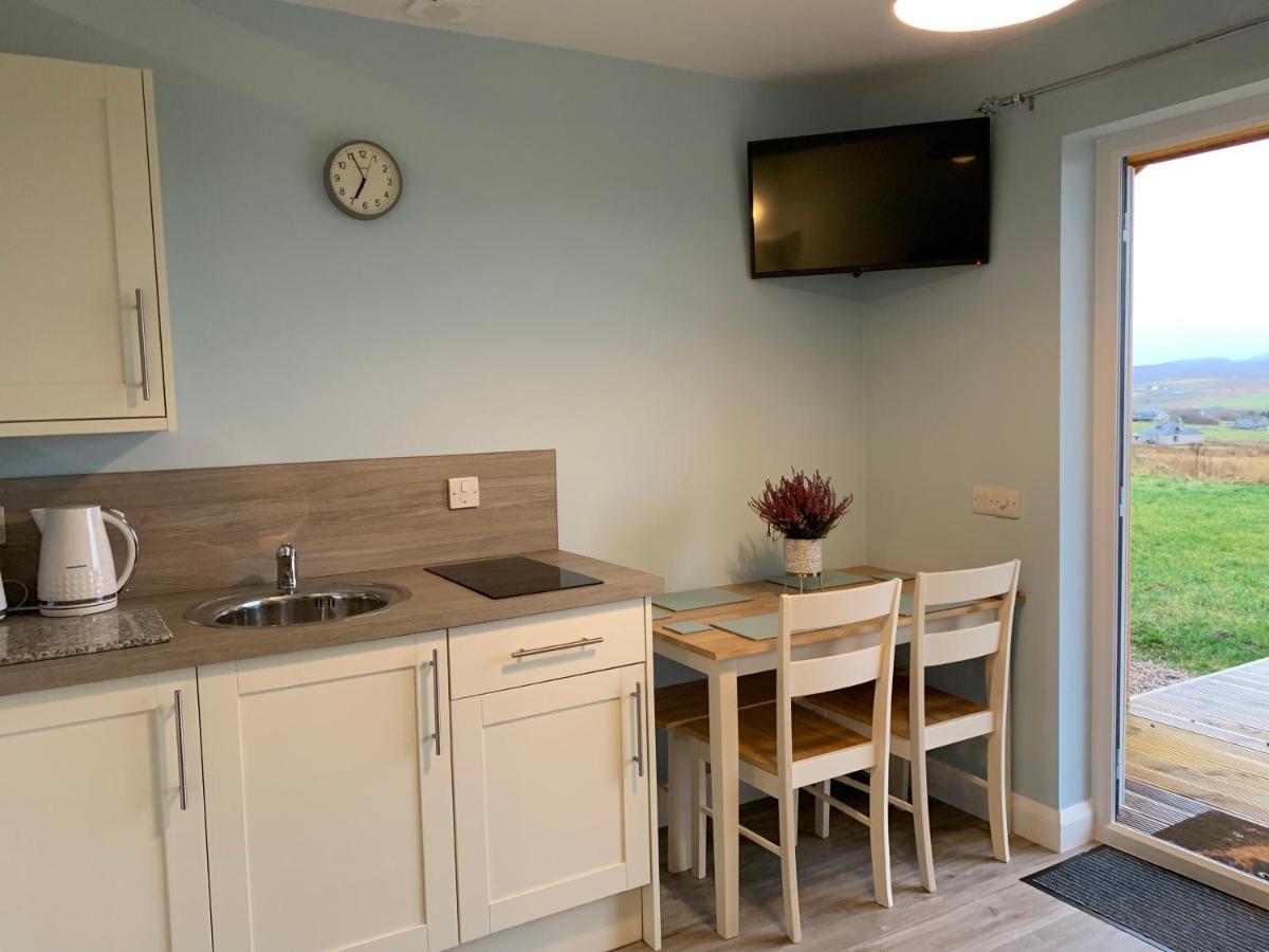 Hebridean Holiday Cabins Breasclete Extérieur photo
